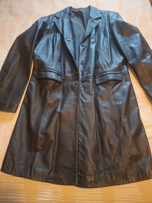 Casaco de pele genuína, em ótimo estado n.44 mas veste pequeno