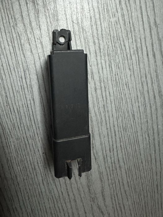 Реле вентилятора Віто A6399820023