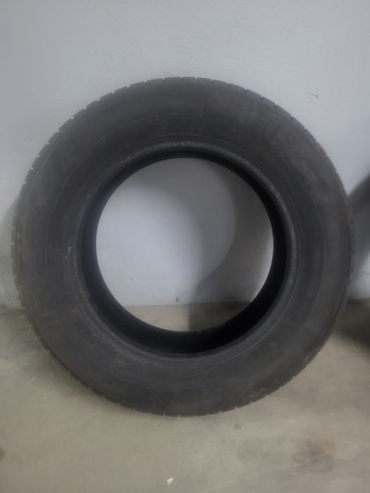 Pneus IRIS 175/65R14