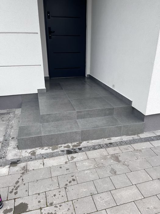 Виконую плиточні роботи