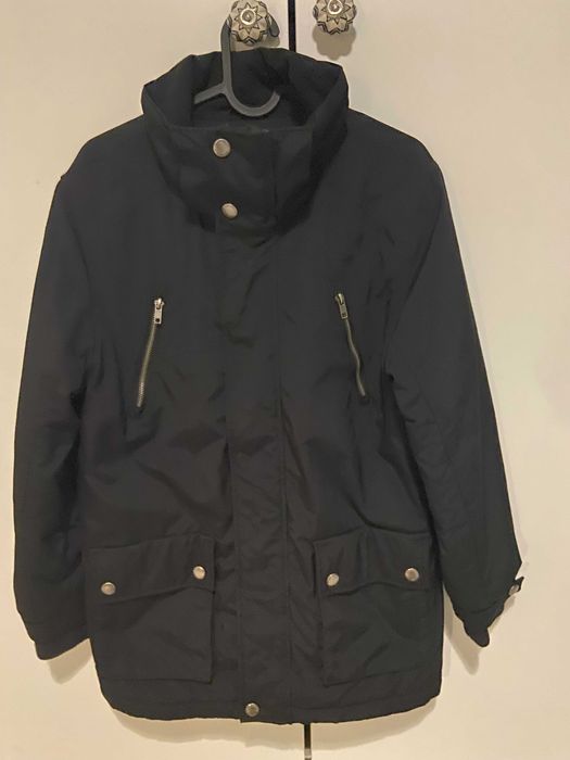 kurtka damska czarna z odpinaną kapuzą