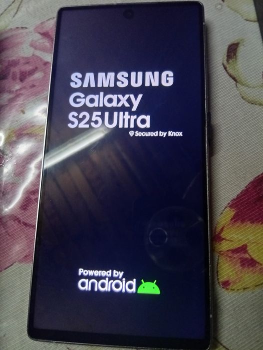 Sansung S25 Galax Ultra Novo