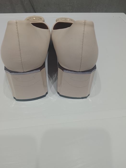 Buty rozmiar 39 damskie