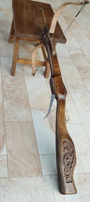Арбалет, единственный экземпляр, декорация, дерево, метал.