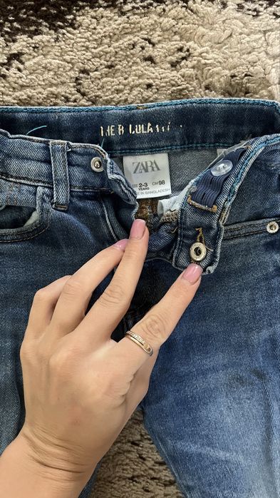 Джинси zara 98р.
