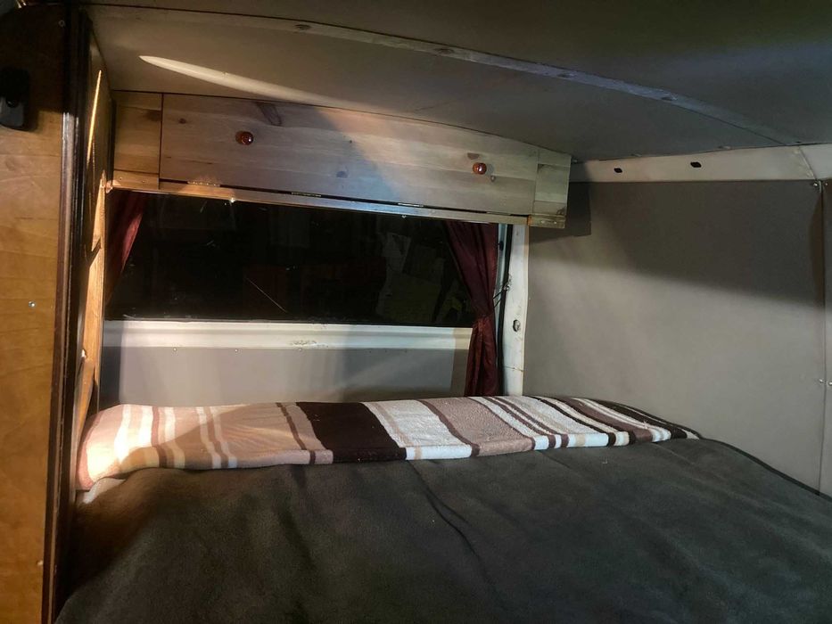 VW T4 Van Com Cama/With Bed