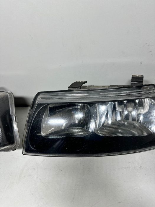 Seat Leon I Toledo II Lampy Przód Przednie  Lewa Prawa EU cana za 1st