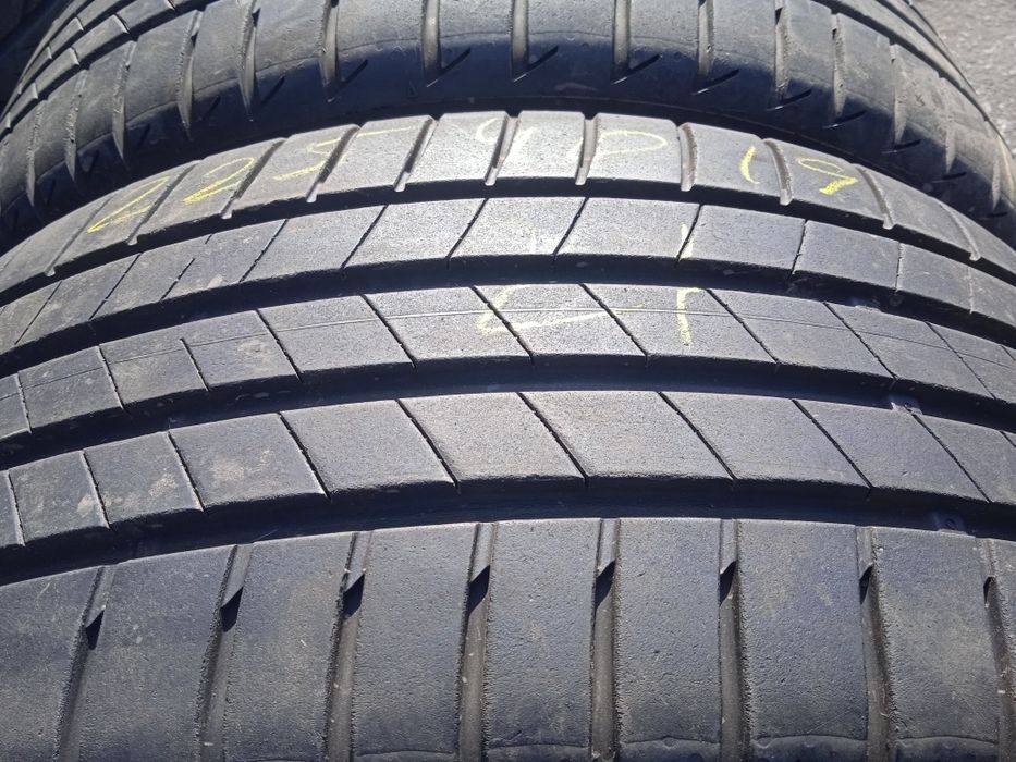 Шины лето 225.40.19 Bridgestone Turanza, 21p, Hungary,7-6.5mm.