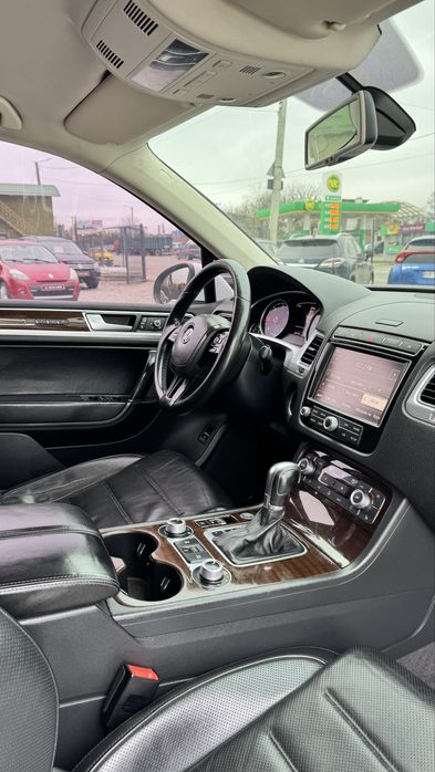 ОФІЦІЙНИЙ VW Touareg FL Фольксваген Туарег 2015р 3,0 дизель CRCA 8АКПП