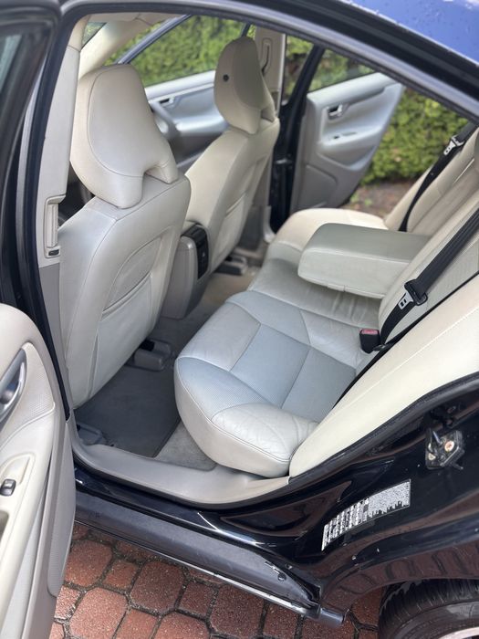 Sprzedam Volvo S60 2,4 D5 2006