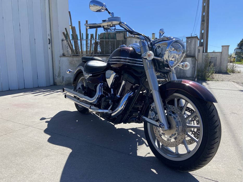 Yamaha XV 1900 Midnight Star