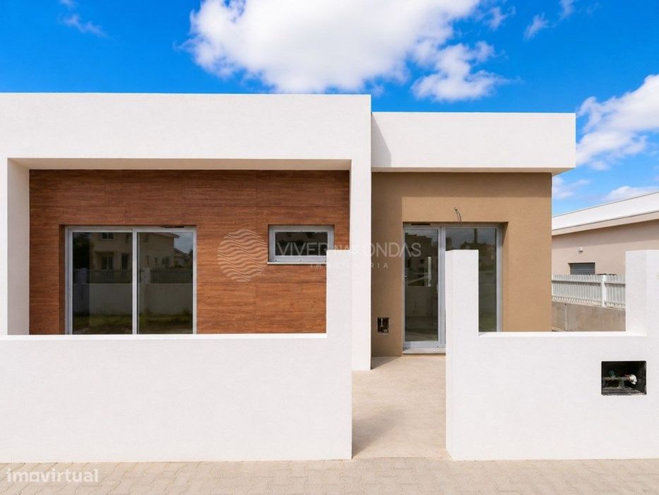 OFERTA ESCRITURA | Moradia T3 Térrea | Fernão Ferro