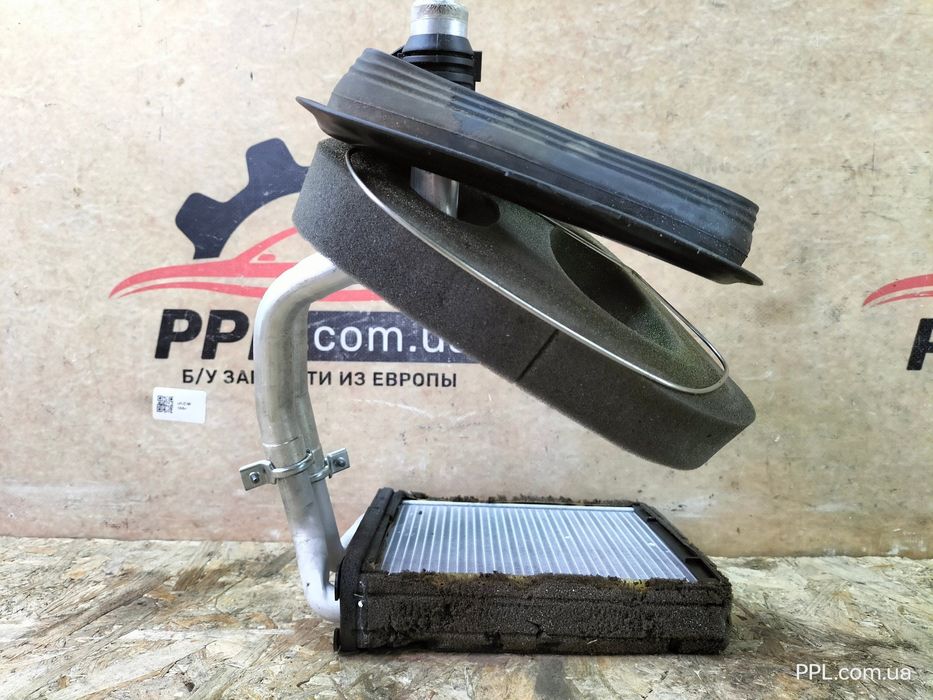 Skoda Yeti 2009-2017 Радиатор печки отопителя 3C0819031