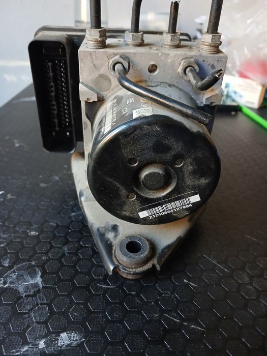 Pompa ABS Audi A38P. Oryginał. Stan BDB.