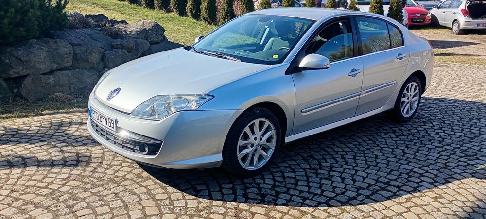 Renault Laguna Laguna 2.0T z małym przebiegiem