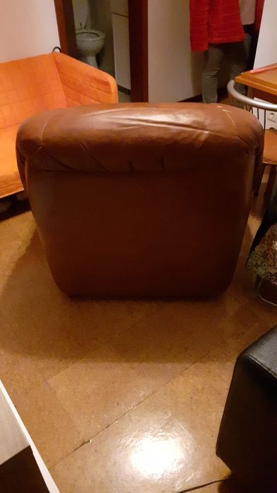 Sofá castanha...