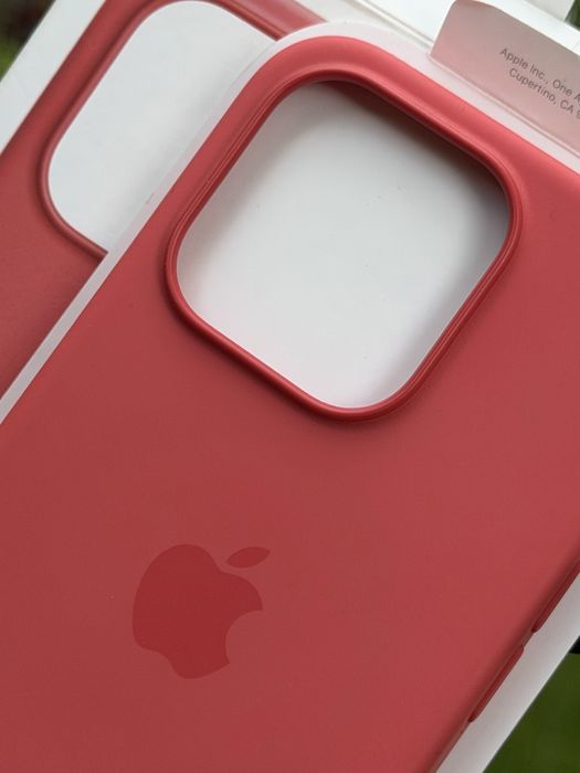 Чехол iPhone 15 Pro