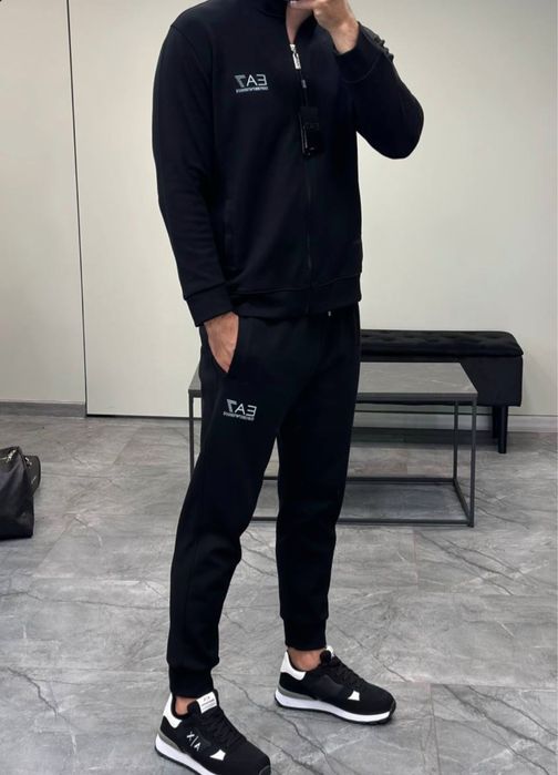 Спортивний костюм Emporio Armani EA7