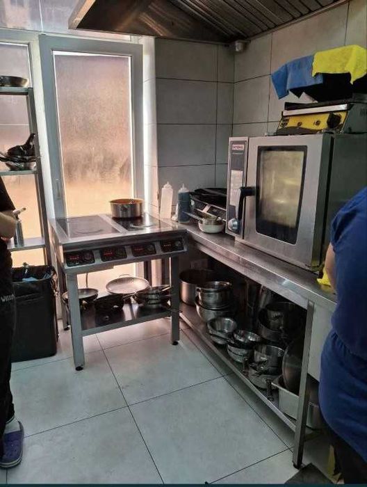 Оренда комерційного приміщення Мельника ресторан кафе фітнес-клуб офіс