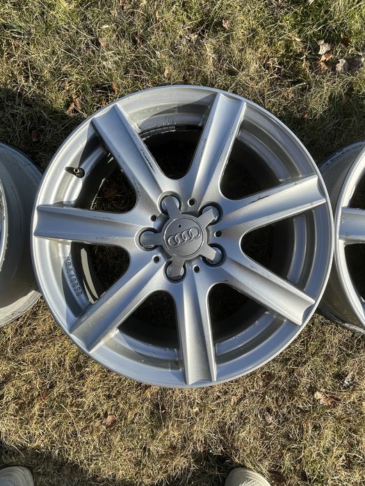 Alufelgi RIAL KB47080 7.5" x 17" 5x114.3 ET 35 - 4 szt. Audi