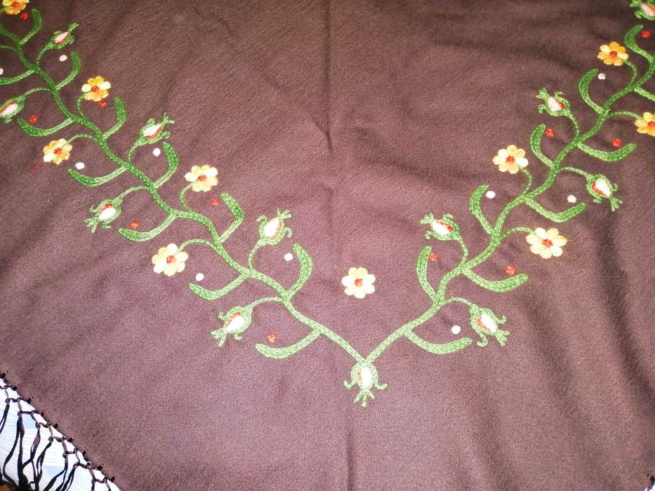 Chusta ręcznie robiona