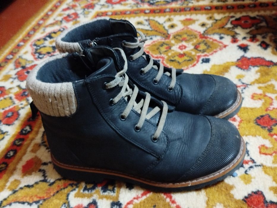 Ботінки для дівчинки