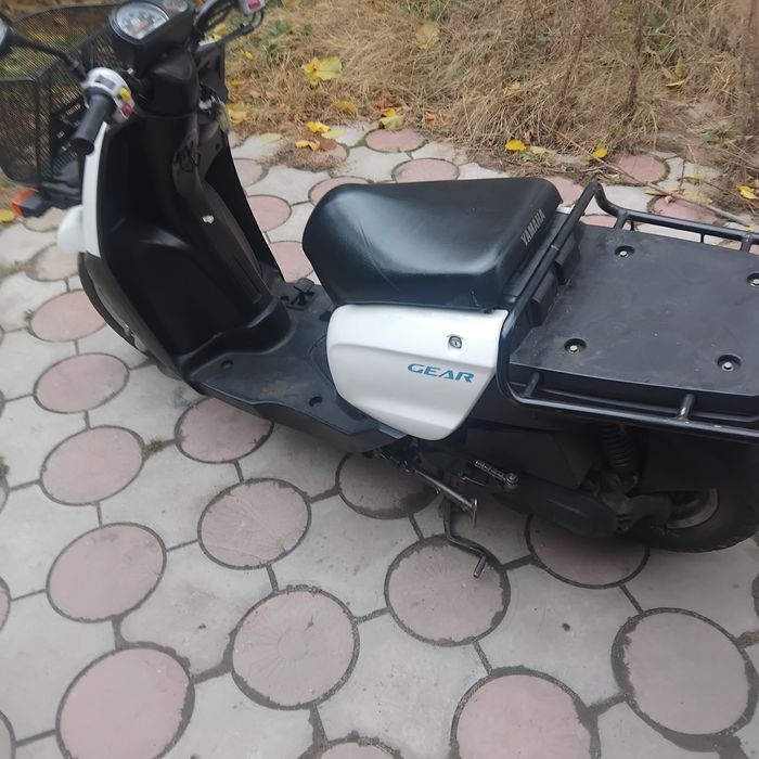 Продам скутер ямаха геар