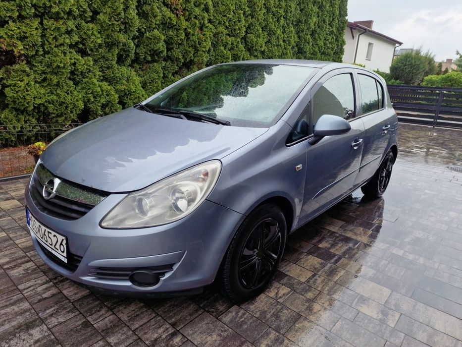 Opel Corsa 1.3td 2007r Doinwestowane w pełni sprawny