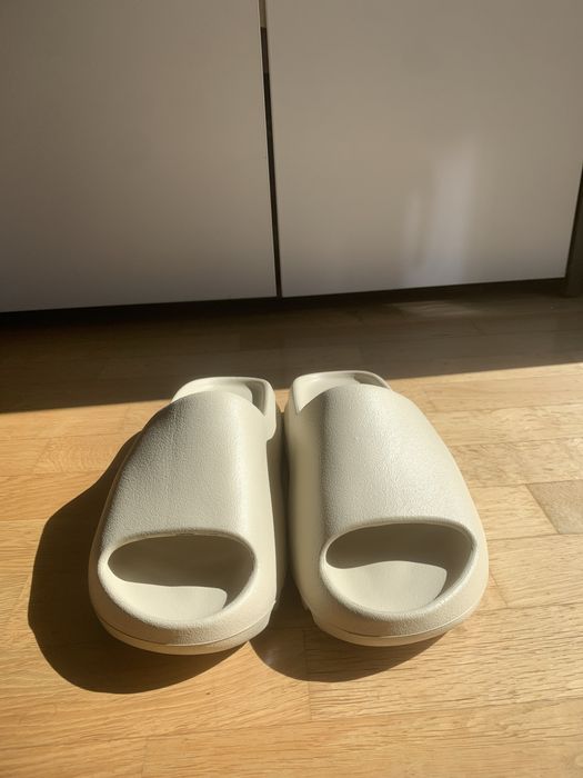 Klapki YEEZY SLIDE roz. 44