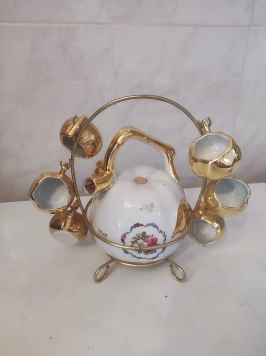 “Conjunto de porcelana francesa St. Lubin France dourado à mão – vinta