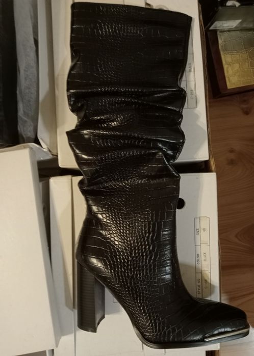 Kozaczki dostępne w rozm. 39,40,41