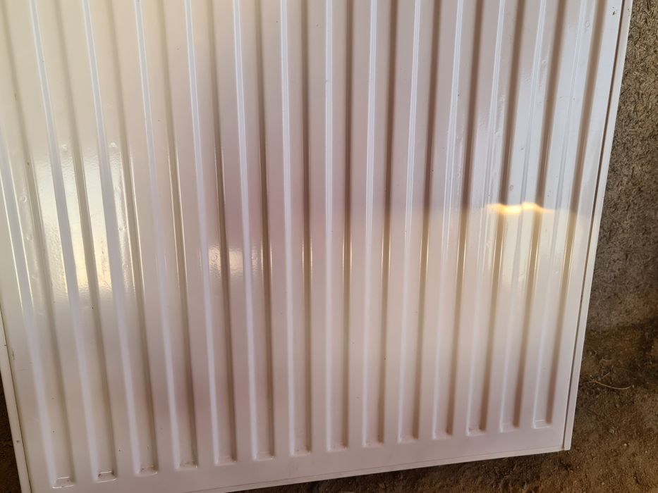 Grzejniki , 2× 80 cm , 1 × 60 cm