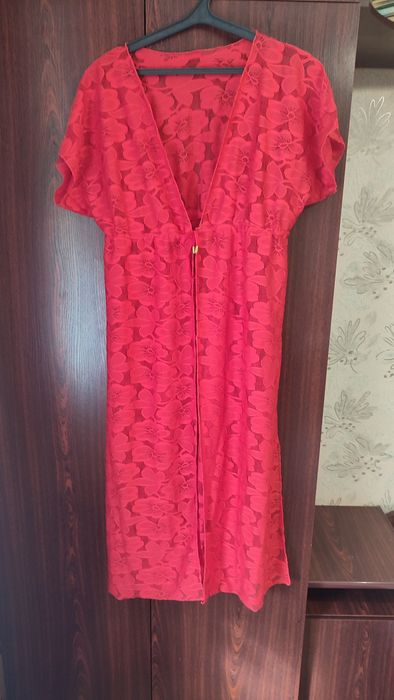 В продаже женская туника.