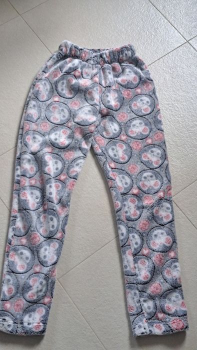 Várias roupas para desocupar 1,50€