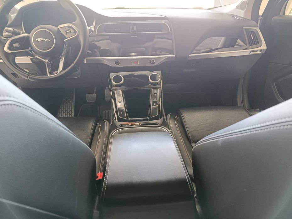 Jaguar I-Pace EV400 SE