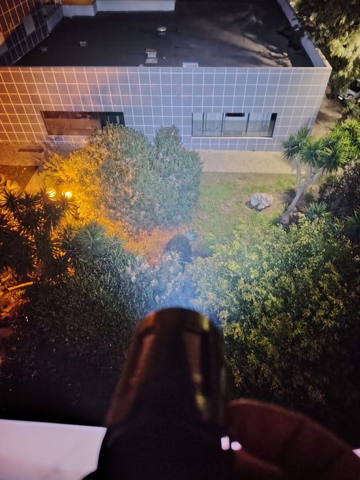 Farol XHP70 Triplo – Super Potente com Sensor de Indução