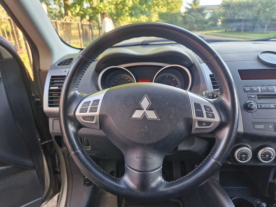 Mitsubishi Outlander XL 2008 VIN JMBXJCW8W9F500612 фото оголошення 10 з 24