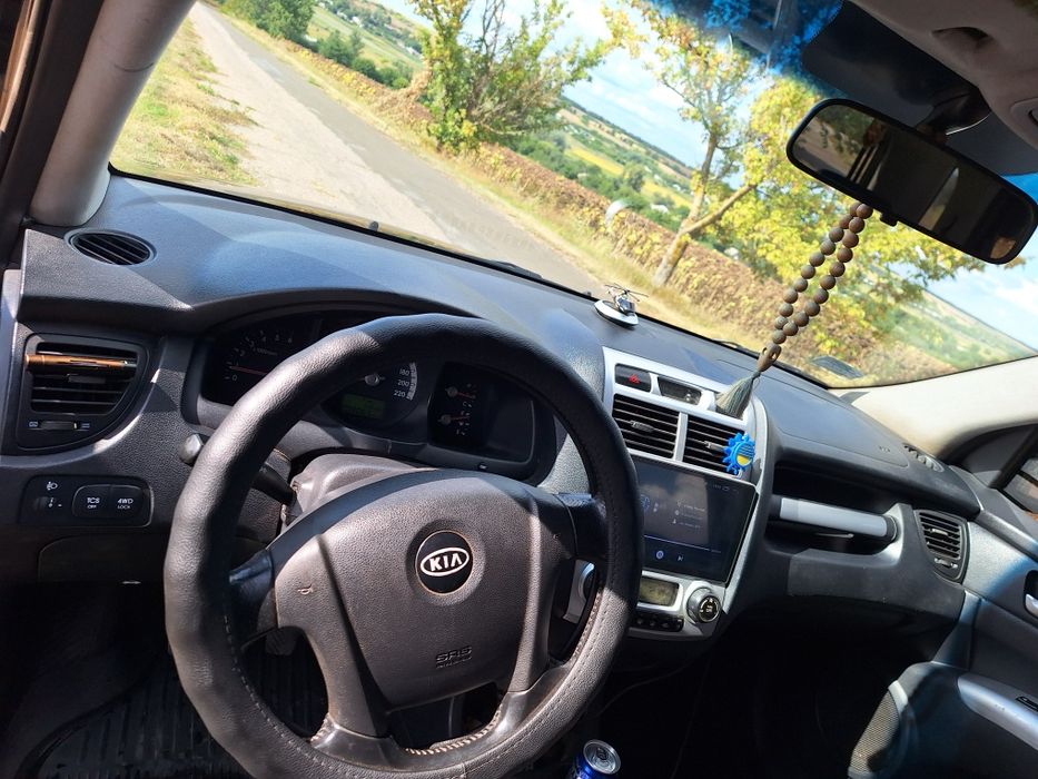 автомобіль киа спортейдж