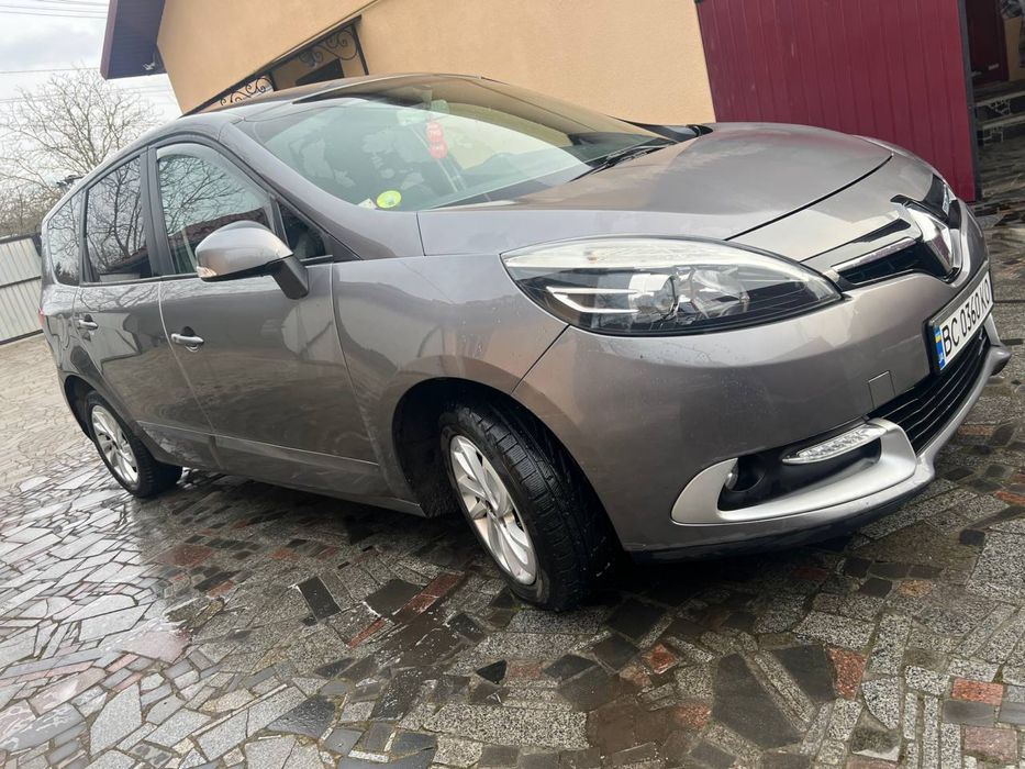 Renault Scenic 2013