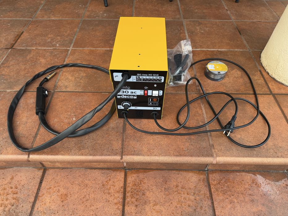 Spawarka Deca MIG 230 AC 130 Amp Gasless z drutem