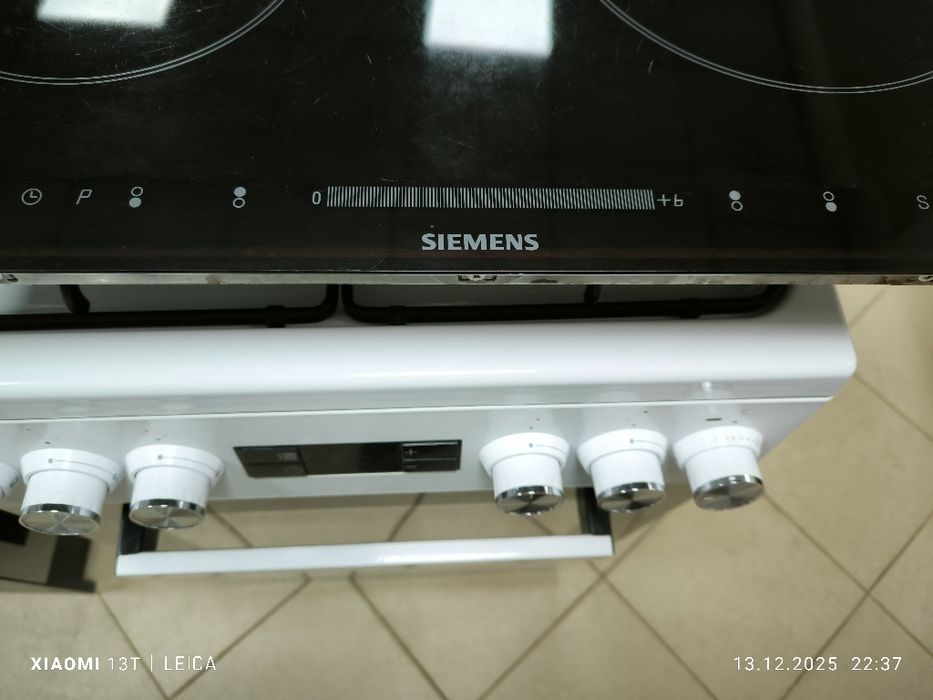 Індукційна індукція индукционная  варильна поверхн