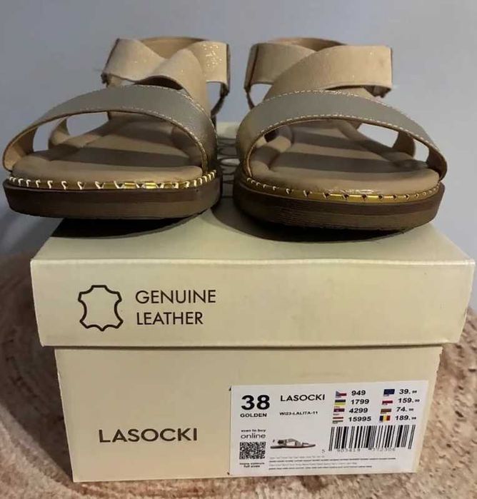 para złotych sandałów damskich marki Lasocki