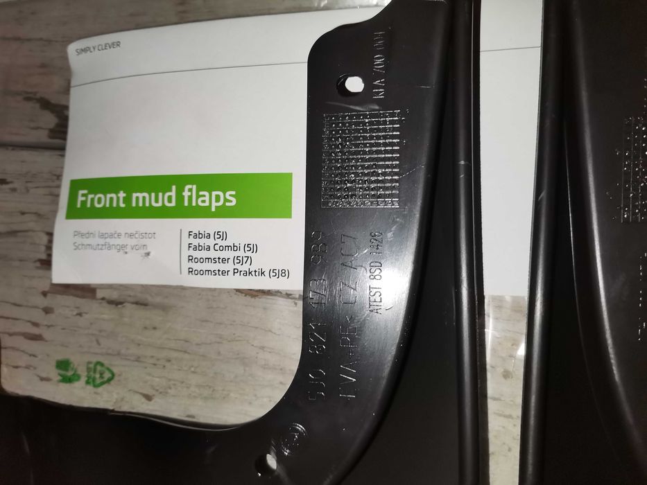 Брызговики оригинальные передние для Fabia 2, Roomster, Skoda, VAG