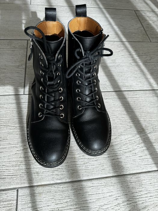 Шкіряні демісезонні чобітки. Взуття весняне/осіннє