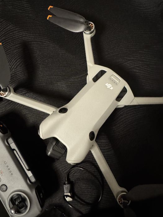 DJI Mini 4 Pro + Extras