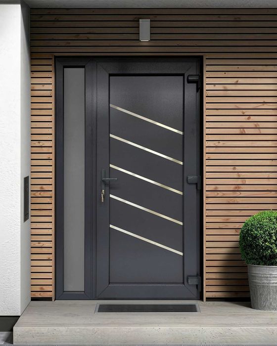 Металопластикові двері для будинків INOX BL