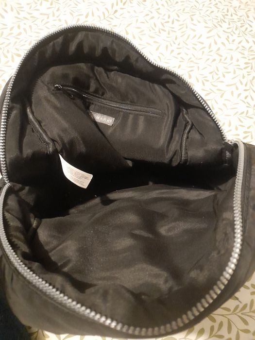 Mochila preta da Primark