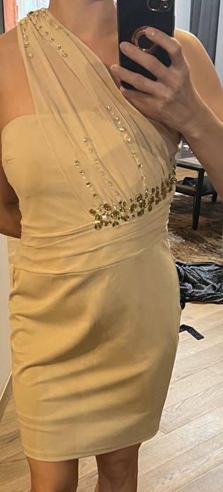 Piękna beżowa sukienka wieczorowa z brylancikami S