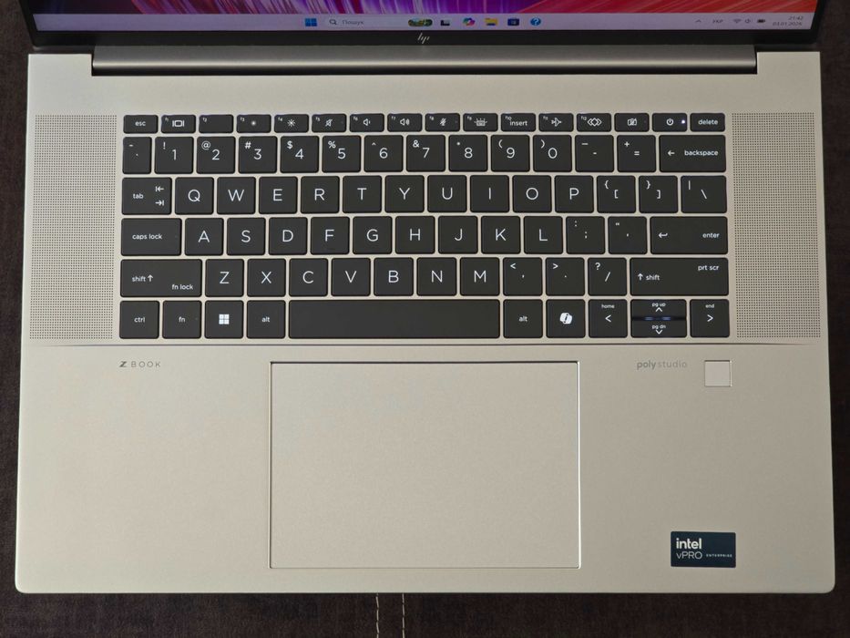 HP ZBook Studio 16 G11 (16" 4K IPS/ 165H/32 DDR5/1Tb SSD/RTX 2000 Ada)