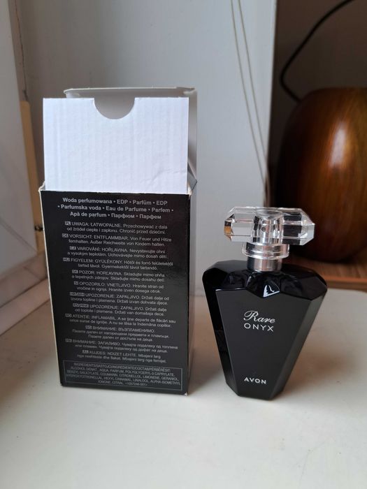 Woda perfumowana Avon Rare Onyx